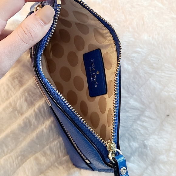 Kate Spade Wristlet - Picture 4 of 6